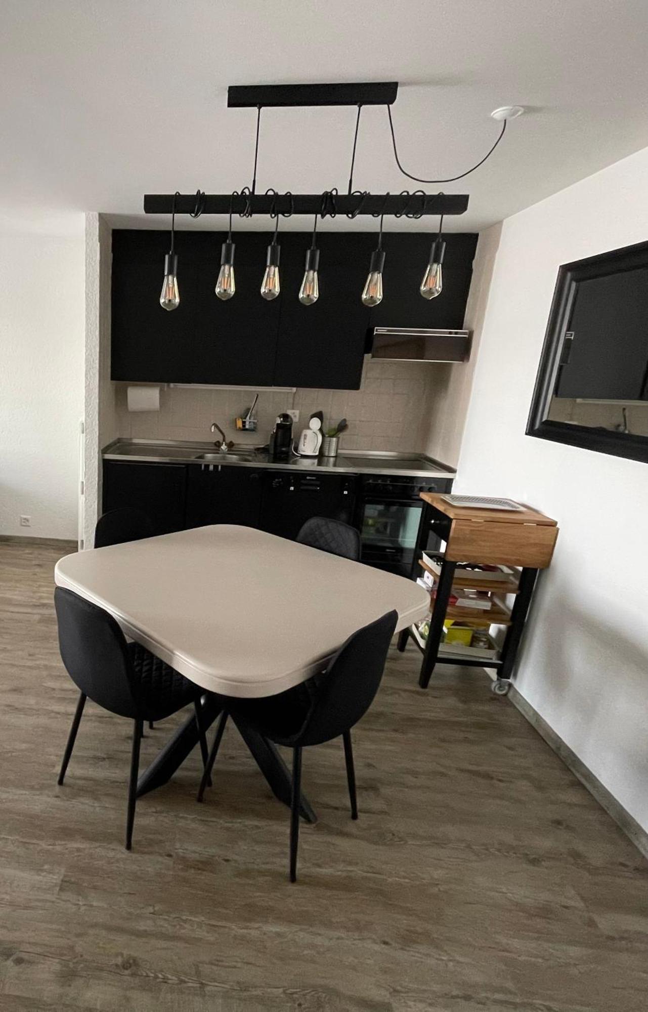 2,5 Pieces A Haute-nendaz, Grande Terrasse, Piscine, Sauna, Tennis * Nendaz